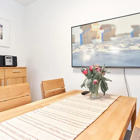Haus Seezeit 04 *