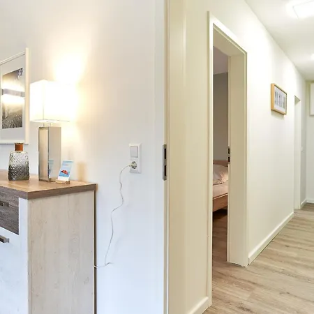 Haus Seezeit 04 *